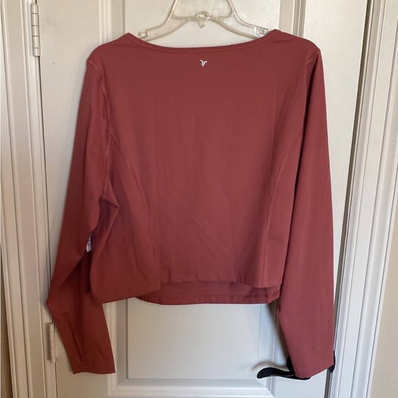 NWT Womens Old Navy Active Powersoft Go Dry Long Sleeve Cropped shirt size 2x - Picture 2 of 7